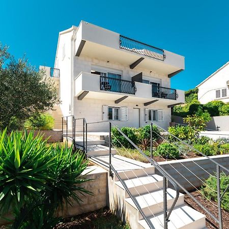 Wish Apartments Zrnovo Екстериор снимка