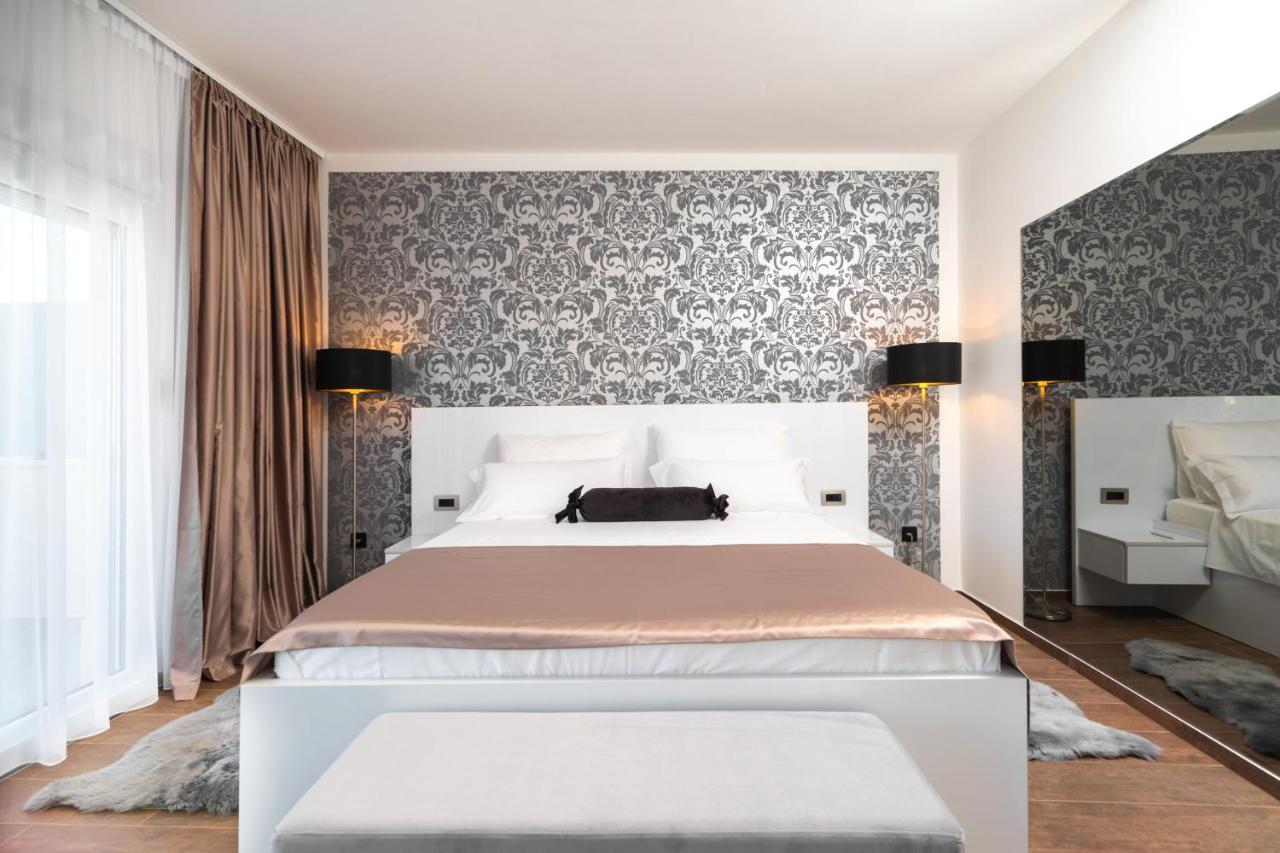 Wish Apartments Zrnovo Екстериор снимка